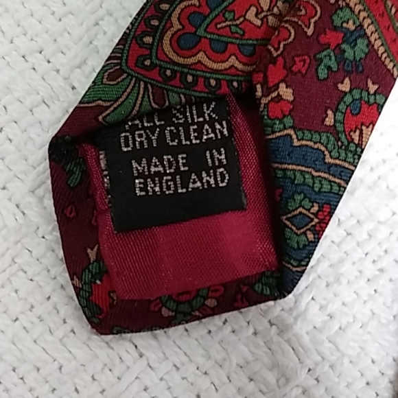 Frank Theak & Roskilly Paisley Tie - Picture 5 of 5